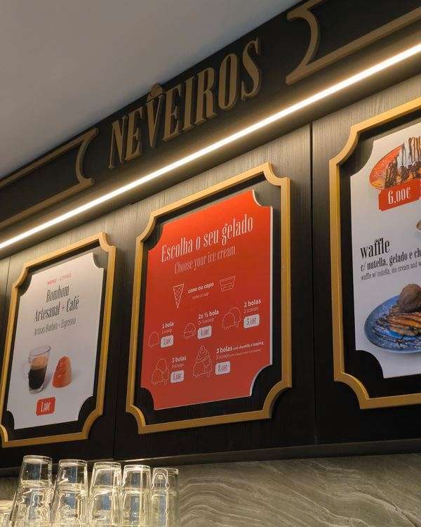 Neveiros — Menu Digital Iluminado